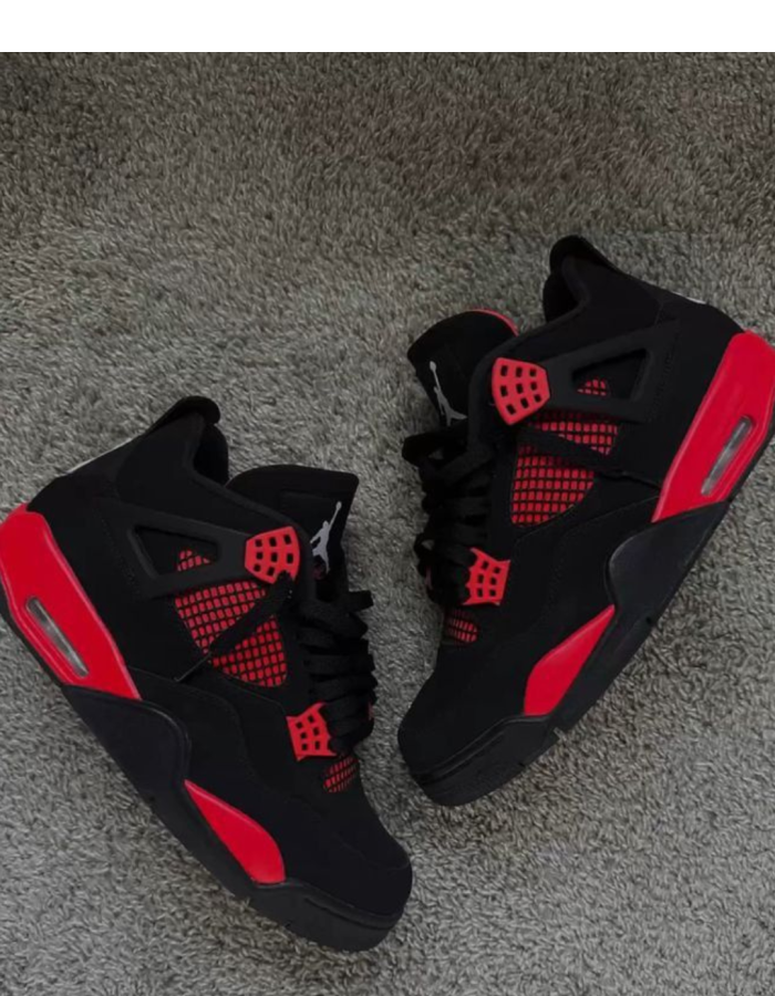  Air Jordan 4 Retro Red Thunder (WORN) 